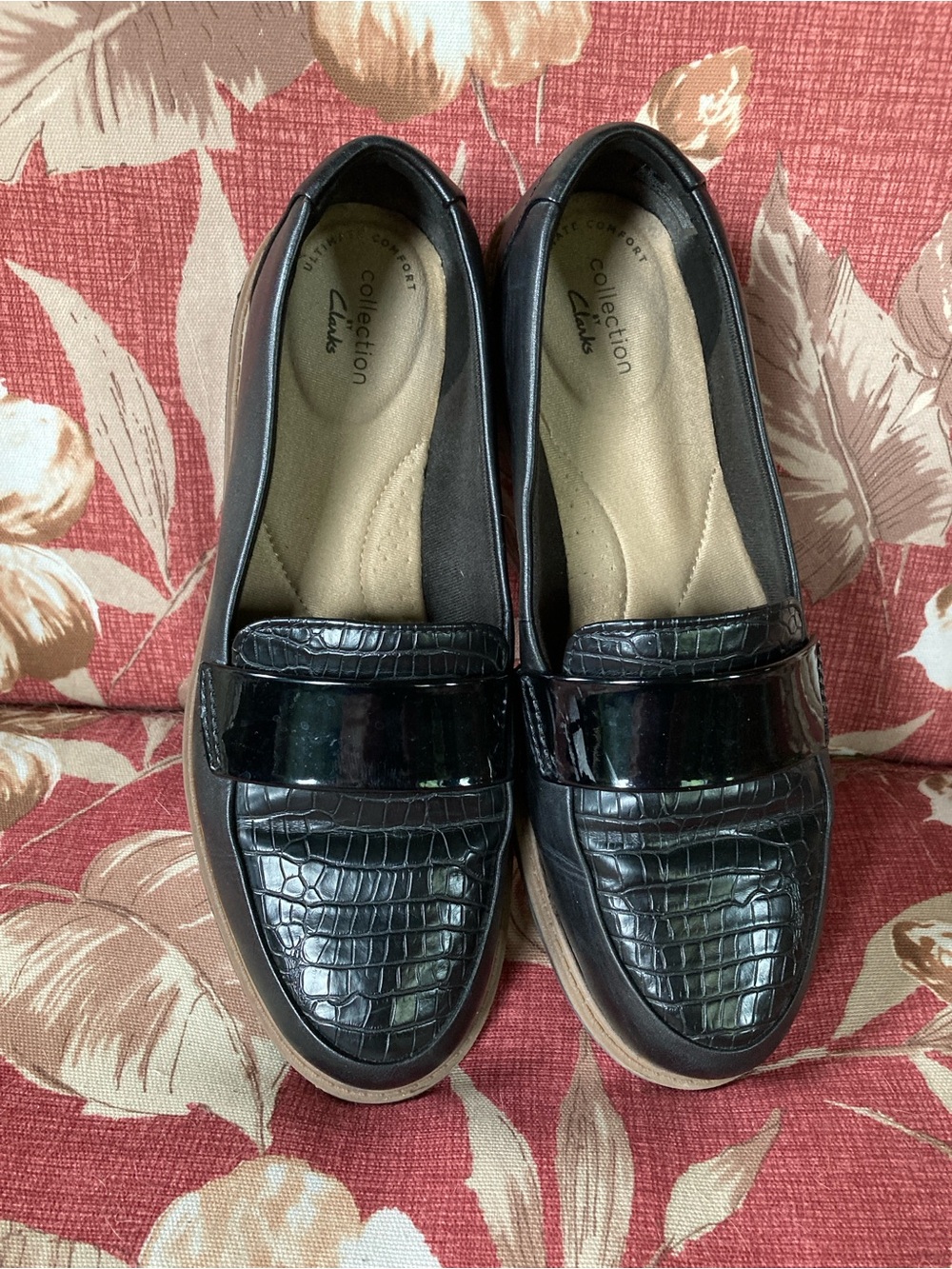 Clarks Size 7.5 Raisie Arlie black slip on leather loafers - Picture 2 of 12